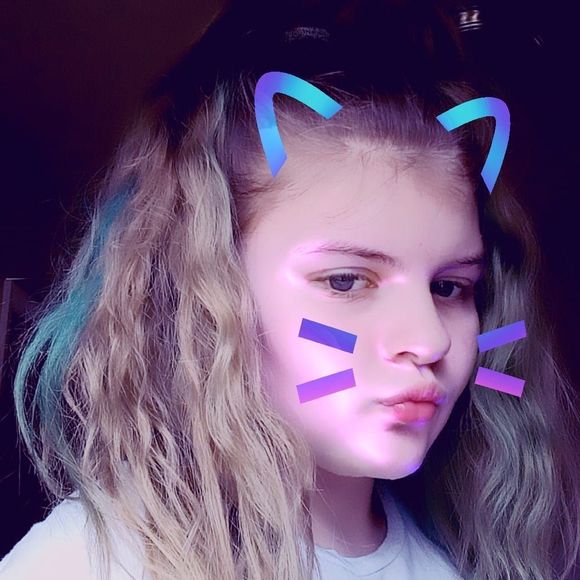 Meet your Posher, Zoielynn - Picture 1 of 1